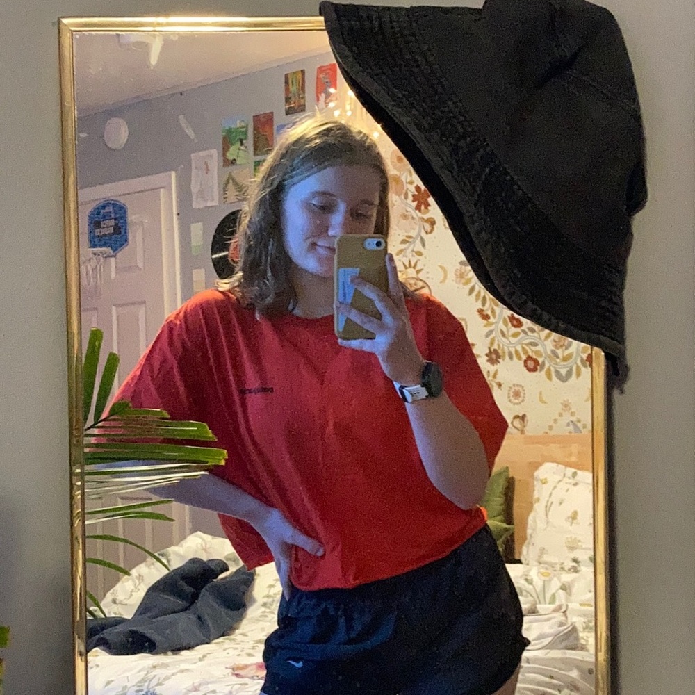 faded patagonia shirt cropped by myself 💎
